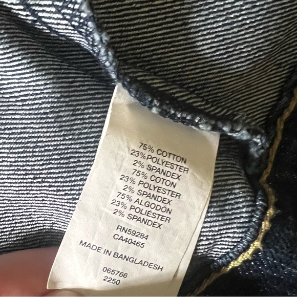 The Children's Place Blue Jean Jacket Classic Style Girls 12-18Mos - Picture 11 of 11